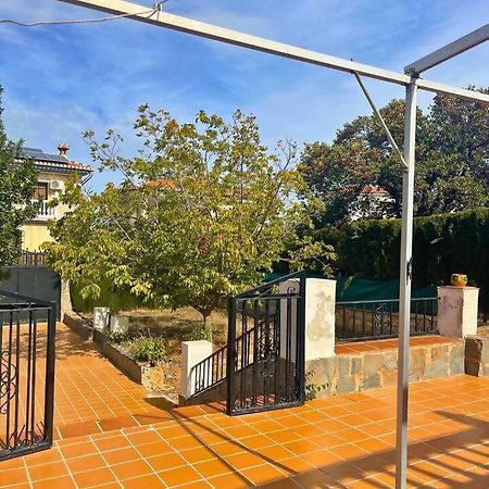 Villa Casa Con Jardin En Ogíjares Exterior foto